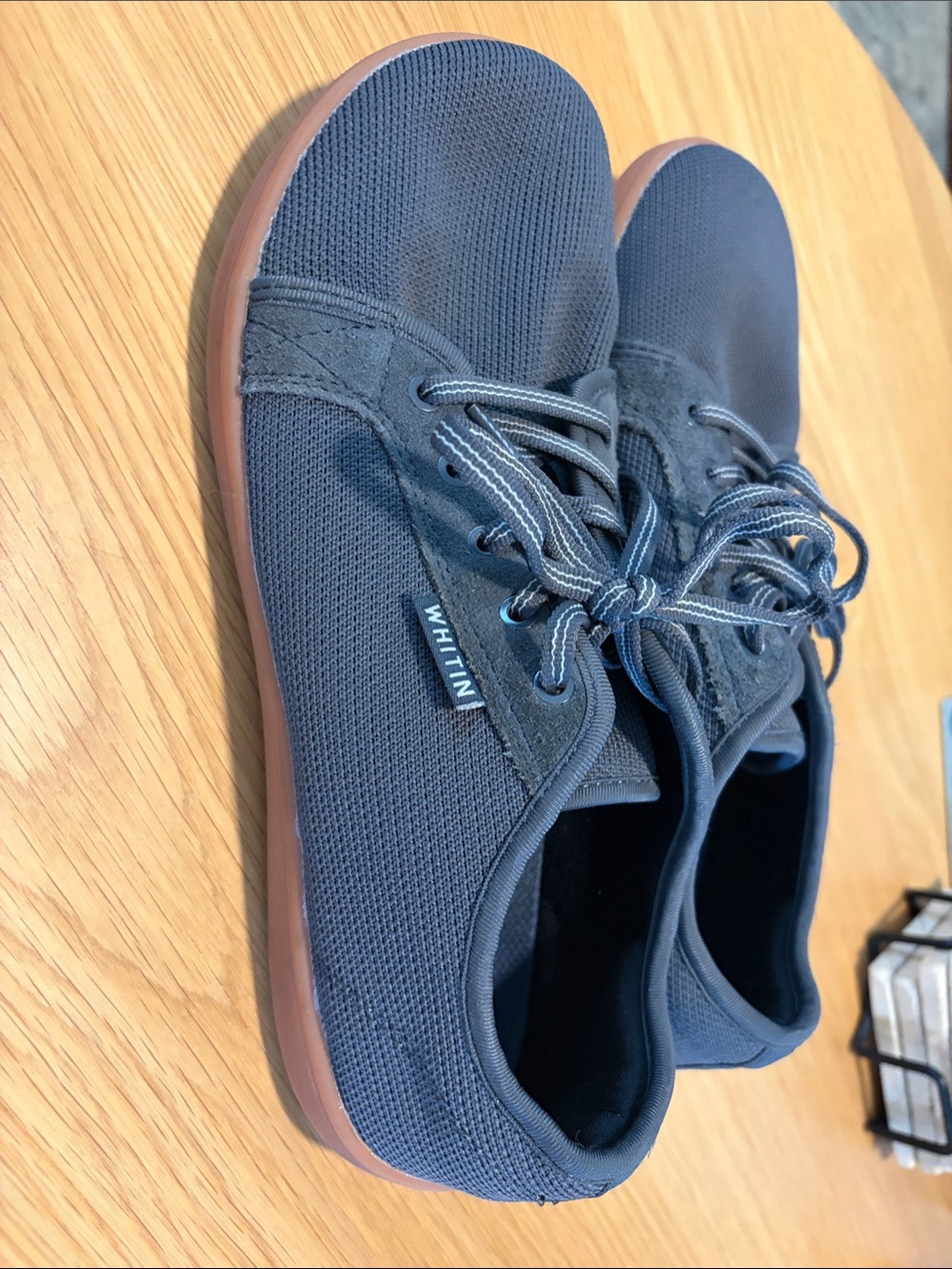 WHITIN Men’s Wide Toe Box Barefoot Shoes with Gum Sole, Size 11 (44)